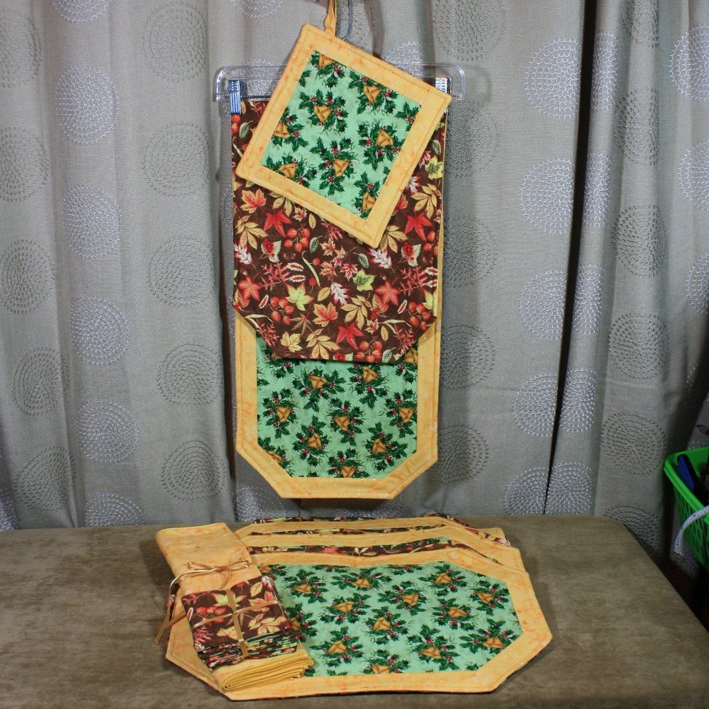 Hand-Craft Reversible Table Setting Fall/Christmas